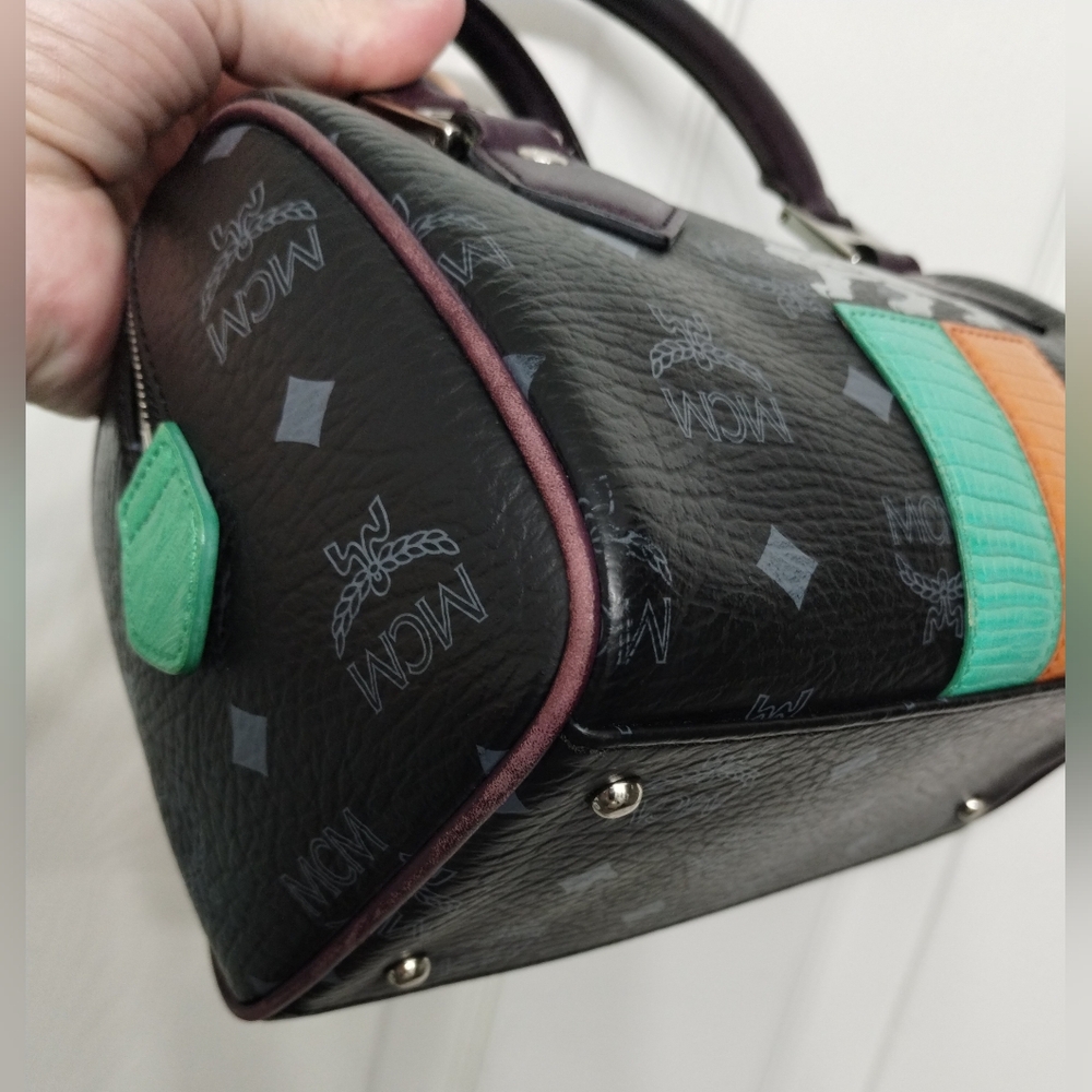 MCM Princess Lion Mini Boston Bag - Picture 8 of 14
